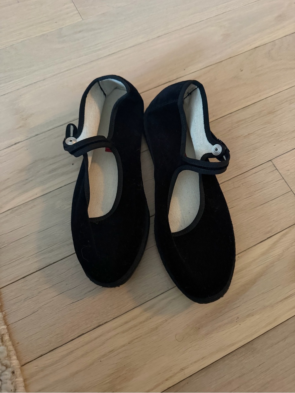 Black Mary Jane Velvet Flats with Snap Strap